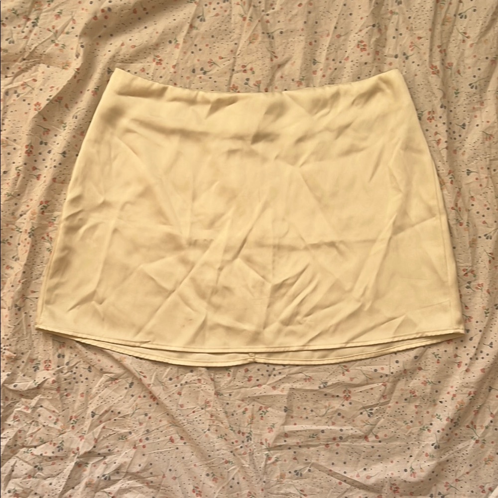 Cider Cream Pencil Mini Skirt Casual Resort Wear